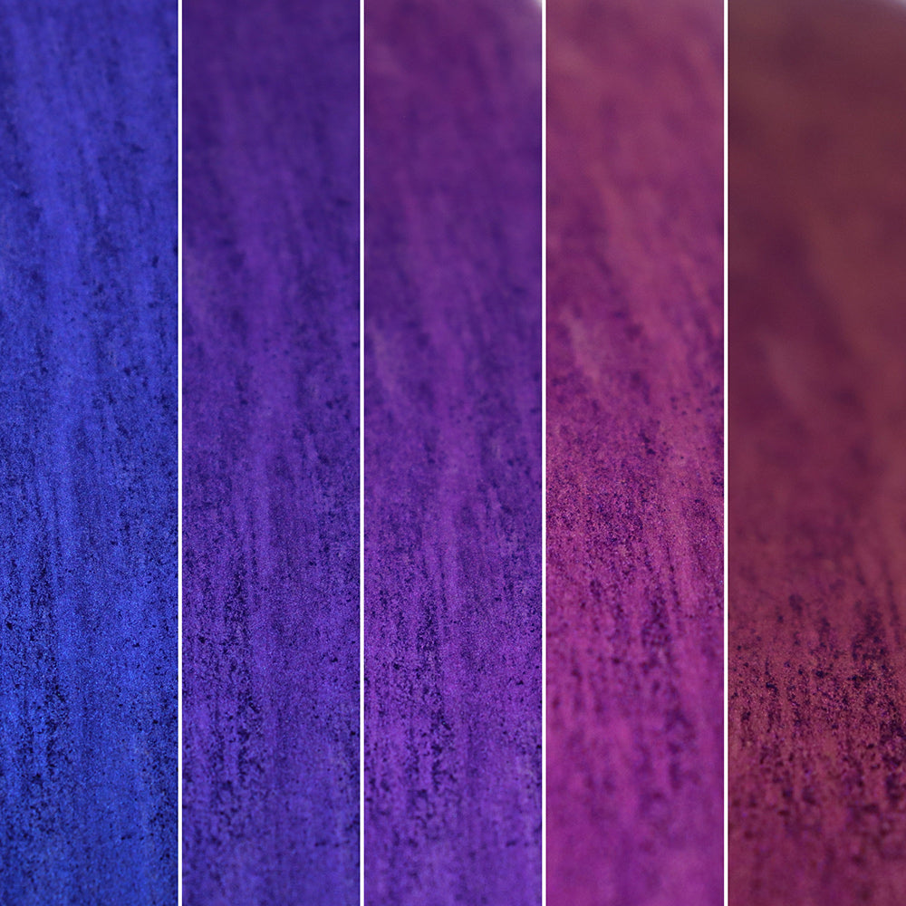 Blue to red chameleon pigment
